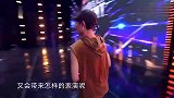 达人秀：街舞少年狂秀软骨功，沈腾发出灵魂拷问，这是缺钙吗？