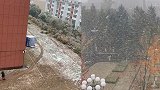 吉林省多地出现降雪 部分降雪较大区域能看见积雪