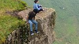 这小伙太牛了