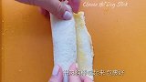 吃不完的吐司就能做芝士热狗棒，超长拉丝。