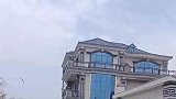 房主口出狂言随便建，可现实不允许