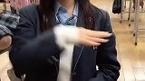 甜美的超短裙美女小姐姐一身时尚穿搭,美出新高度!