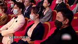 贾乃亮是话痨吗？一个颁奖调侃半个演艺圈，嘴是租来的？