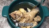 广东靓汤：灵芝花旗参炖鸡甘香营养，秋季滋补汤少不了，做法简单