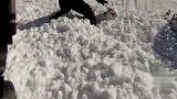 极限-15年-美国男子登山遇雪崩被埋 摄像头记录全过程-新闻