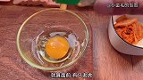 一人食，第五天，今天吃的是，汉拿山炒饭， 炸饺子。