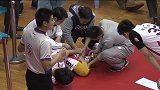 CBA-1415赛季-常规赛-第14轮-曾令旭抢断王哲林突破上篮 左脚踩到了孙伟博的脚崴脚受伤下场（佛山vs福建）-花絮