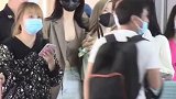 哥又来机场看美女了！张艺凡 陈卓璇 希林娜依高 郑乃馨 娱乐评论大赏