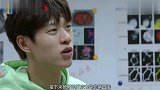 魏大勋把手放杨幂大腿上,接下来杨幂的反应,太直接