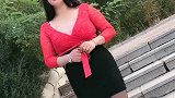 时尚穿搭包臀裙一定会让美女小姐姐显得个性十足，十分好看