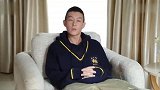 陈冠希带女儿逛街被主播跟拍，冠希求饶我女儿在，不要搞我啊