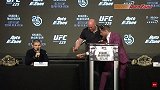 UFC-18年-UFC229赛前新闻发布会:嘴炮邀大拿小鹰共饮 小鹰:我拒绝!-花絮