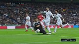 投桃报李 巴斯克斯右路传中 C罗左路爆射高出横梁