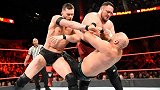 WWE-17年-RAW第1277期：双打赛巴洛尔&萨摩亚乔VS盖洛斯&安德森-全场