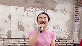 民间女歌手一首《拉萨夜雨》，这嗓音，一开口就震撼了！