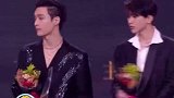 这是什么神仙阵容啊！张艺兴和蔡徐坤同框真是太养眼了，