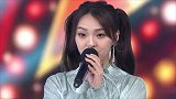 强东玥在，声音的抉择现场翻唱《不得不爱》