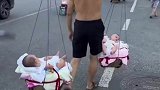 扁担载双胞胎上街喽，这娃娃菜怎么卖呀