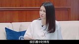 央视名嘴白岩松，漂亮妻子央视第一美，难怪独宠年不变心