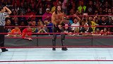 WWE-18年-RAW第1315期：1V2强弱不等赛 罗林斯VS齐格勒&麦金泰尔集锦-精华