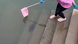 尊重一下行吗，是不是有点太随便了