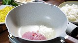 吃不完的剩米饭这样炒太香了、好吃到舔碗美食趣胃计划 美食分享官 星探家 剩饭菜的100种做法