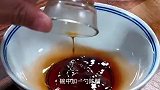 每当家里来客，我都会做这道鱼香肉丝招待，好吃又下饭