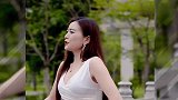 痴情女歌手一首《望爱却步》，歌声优美，听了让人忘不掉！