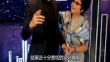大男孩又调皮，陈伟霆扮蜡像吓妈妈，网友：这怕是三天没挨打了吧
