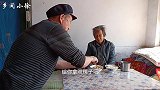 农村97岁老奶奶吃午饭，6个大丸子，一碗大米饭，吃的真香啊！