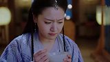 药很苦李明月喝不下去，李谦一进来气冲冲的就要脱衣服睡觉