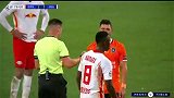 第78分钟伊斯坦布尔球员特德米尔黄牌