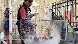 福建泉州印尼黑甜粿，搅1锅5个小时才做30斤，1天只做2锅