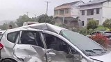 刚开出门25秒被撞成这样
