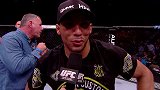 UFC-14年-UFC Fight Night 57赛后：巴博萨获胜后擂台采访-专题