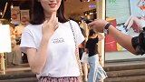 美女看样子被前男友伤的很深，这么恨前男友