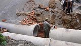 长春供热管道被挖断 喷出数十米高水柱 920万平供暖受影响