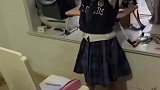 女孩放假七天不做作业，明天开学瞬间崩溃了