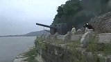日本军舰紧靠英国商船，认定中国不敢出手，岂料下秒被炸翻