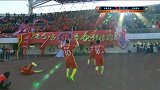 中超-17赛季-吓死宝宝了！亚泰首胜球队黑煞狂奔庆祝 撞飞摄像一脸懵逼-专题