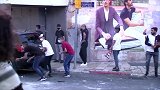 游行遭抵制，巴以在东耶路撒冷爆发冲突！8人被捕，33人受伤