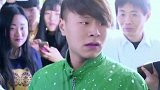 帅气男出手解救被非礼的美女