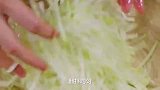 萝卜不要总是拿来炖汤吃了，像我这样做，脆嫩爽口好吃又下饭