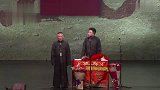 郭德纲搞笑相声，嫂子玩的可有点大啊，谁敢这么跟老大爷比划啊