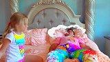 亲子游戏：送给孩子几首游泳之歌