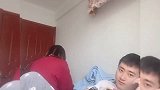 当老婆面喊别人媳妇老婆的反应上来就是一巴掌，武力解决一切！