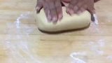农村媳妇教你玉米面馒头做法，蓬松暄软，无技巧，无难度，真好吃