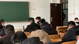 你已经优先失去择偶权了，上课还大摇大摆戴“土匪面罩”