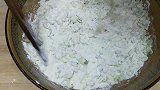 早餐别再吃包子油条了，试试这个盘丝饼吧，学会1周不用早起