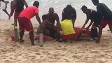 中国游客在普吉岛游泳时溺亡 事发时浪高逾1米